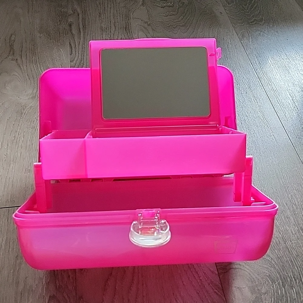 Caboodles make-up case